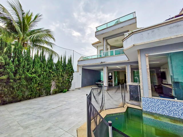 Casa com 220m² 4 quartos e 7 banheiros, para alugar, no bairro Recreio dos Bandeirantes em Rio de Janeiro