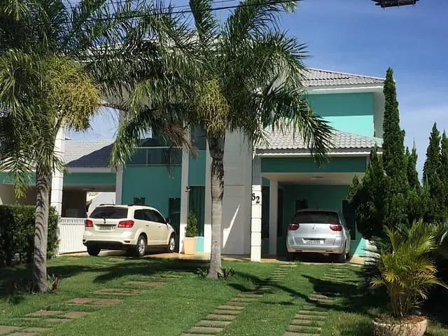 Casa 4 quartos e 4 banheiros, à venda, no bairro Parque Jóquei Club em Campos dos Goytacazes