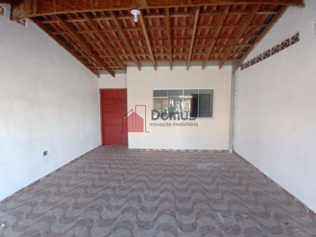 Casa com 125m² 2 quartos e 1 banheiro, à venda, no bairro Residencial Mombaça em Pindamonhangaba