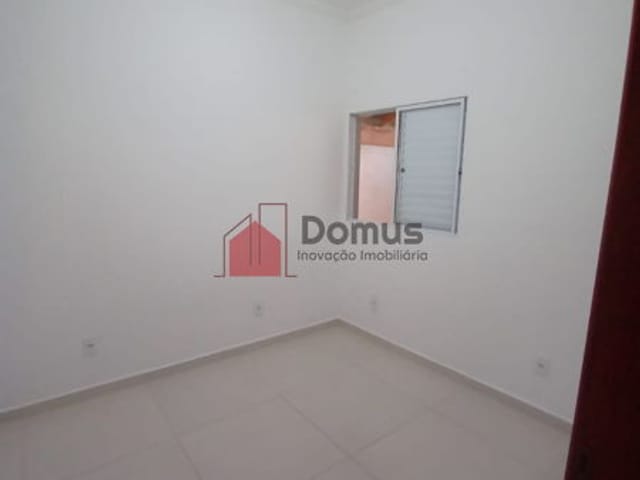 Casa com 125m² 2 quartos e 1 banheiro, à venda, no bairro Residencial Mombaça em Pindamonhangaba