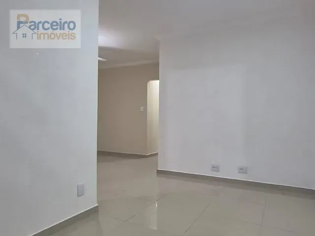 Casa 3 quartos e 2 banheiros, à venda, no bairro Parque São Jorge em São Paulo