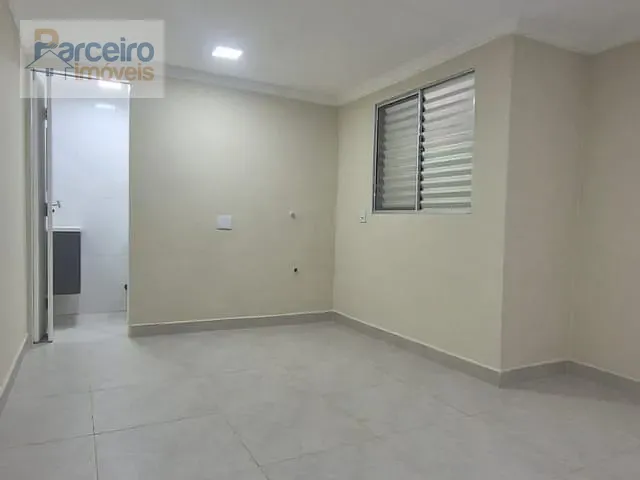 Casa 3 quartos e 2 banheiros, à venda, no bairro Parque São Jorge em São Paulo