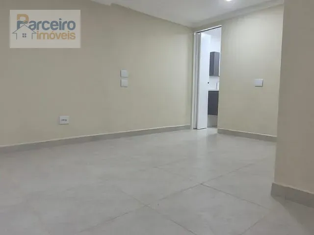 Casa 3 quartos e 2 banheiros, à venda, no bairro Parque São Jorge em São Paulo