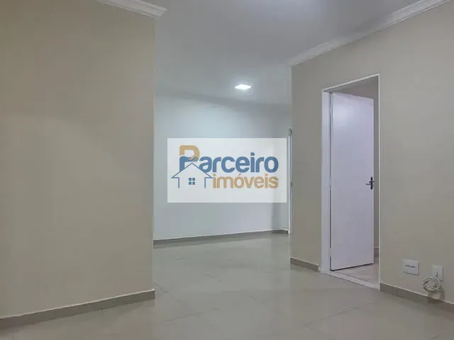 Casa 3 quartos e 2 banheiros, à venda, no bairro Parque São Jorge em São Paulo