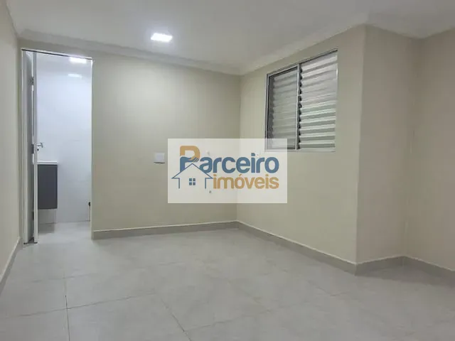 Casa 3 quartos e 2 banheiros, à venda, no bairro Parque São Jorge em São Paulo
