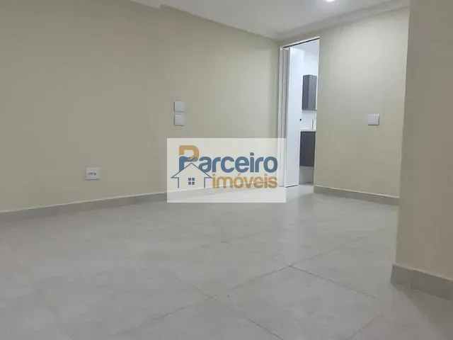 Casa 3 quartos e 2 banheiros, à venda, no bairro Parque São Jorge em São Paulo
