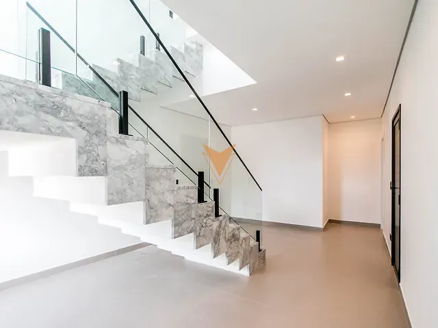 Casa 4 quartos e 6 banheiros, para alugar, no bairro São Paulo II em Cotia