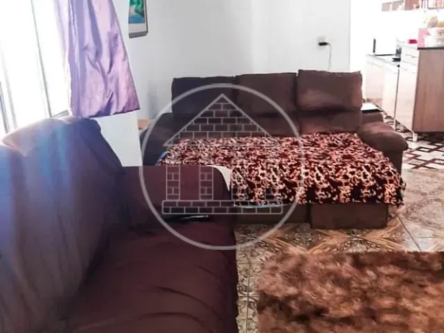Casa com 250m² 2 quartos e 2 banheiros, à venda, no bairro Jardim Beatriz em São Paulo