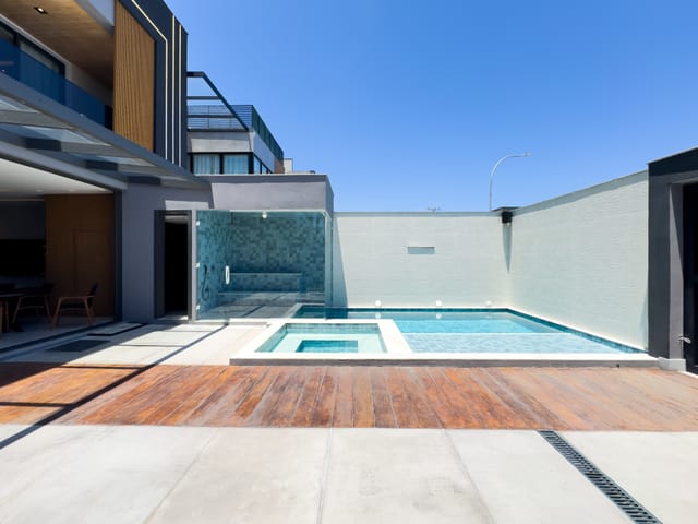 Casa com 490m² 5 quartos e 7 banheiros, à venda, no bairro Recreio dos Bandeirantes em Rio de Janeiro