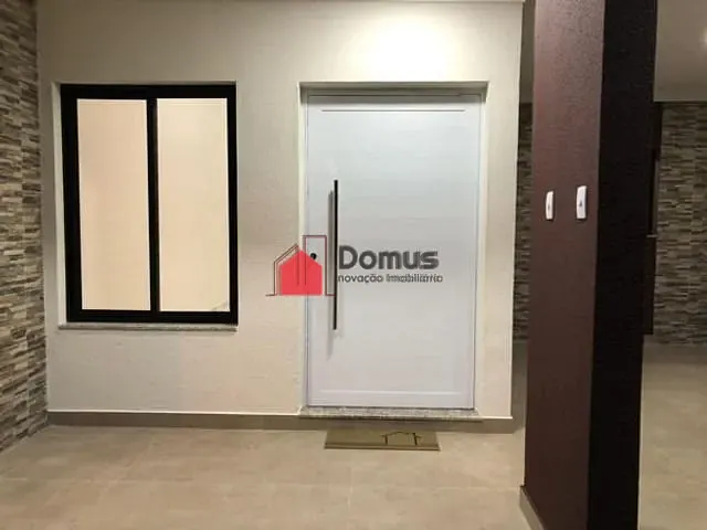 Casa com 200m², à venda, no bairro Vila Prado em Pindamonhangaba
