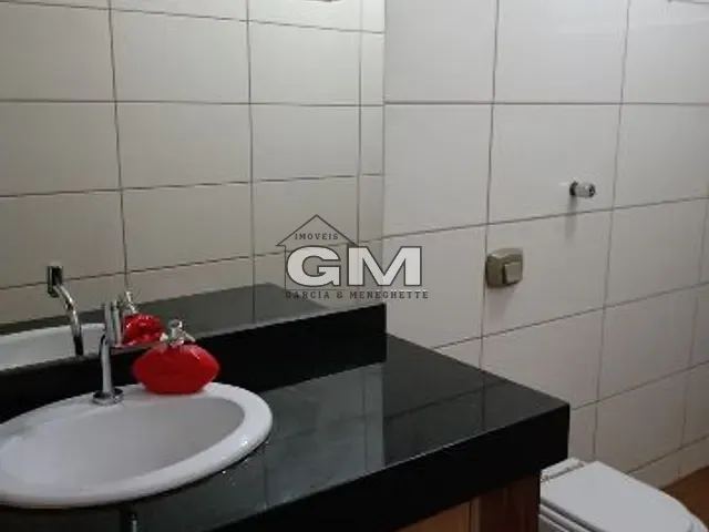 Casa com 200m² 3 quartos e 2 banheiros, à venda, no bairro Antônio Marincek em Ribeirão Preto