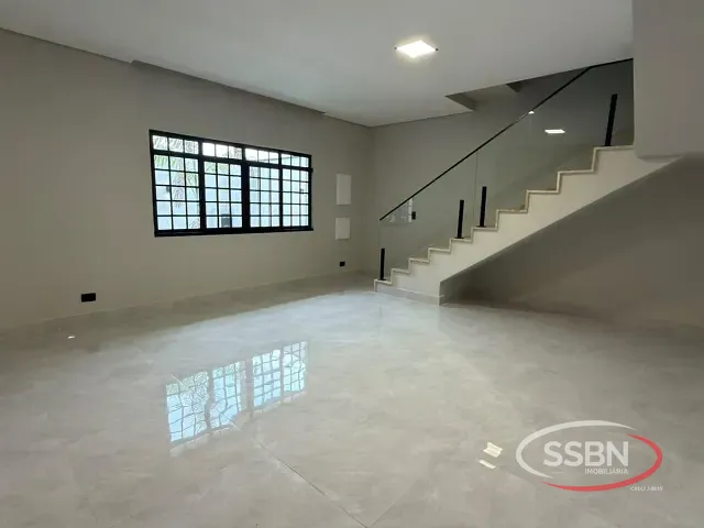 Casa 3 quartos e 2 banheiros, à venda, no bairro Jardim Santa Rita I em Nova Odessa