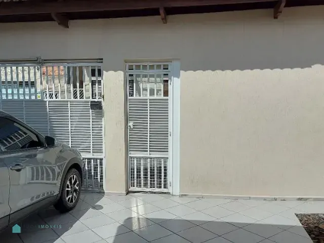 Casa com 200m² 4 quartos e 5 banheiros, à venda, no bairro Sítio Morro Grande em São Paulo