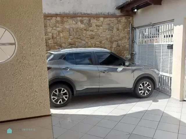 Casa com 200m² 4 quartos e 5 banheiros, à venda, no bairro Sítio Morro Grande em São Paulo