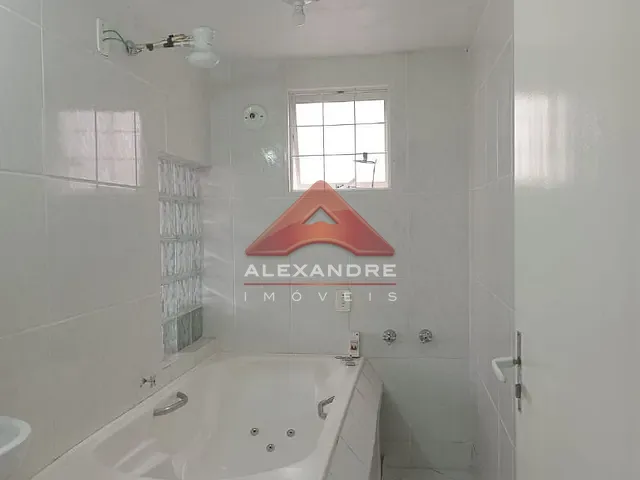 Casa com 234m² 3 quartos e 3 banheiros, à venda, no bairro Jardim Paulista em São José dos Campos