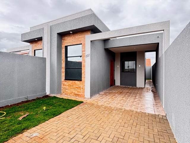 Casa com 120m² 2 quartos e 2 banheiros, à venda, no bairro Cará-cará em Ponta Grossa