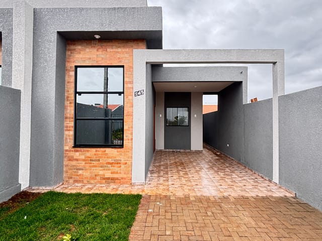 Casa com 120m² 2 quartos e 2 banheiros, à venda, no bairro Cará-cará em Ponta Grossa