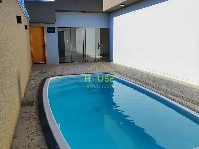 Casa 3 quartos e 3 banheiros, à venda, no bairro Loteamento Residencial Maria Nazaret em Fernandópolis