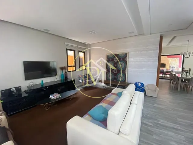 Casa com 408m² 3 quartos e 4 banheiros, à venda, no bairro Chácaras Reunidas São Jorge em Sorocaba