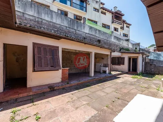 Casa com 206m², para alugar, no bairro Vila Assunção em Porto Alegre