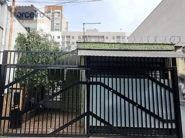 Casa à venda ou para alugar, no bairro Tatuapé em São Paulo