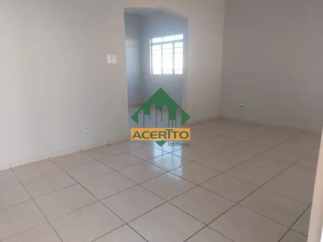 Casa com 259m² 3 quartos e 3 banheiros, à venda, no bairro Icaray em Araçatuba