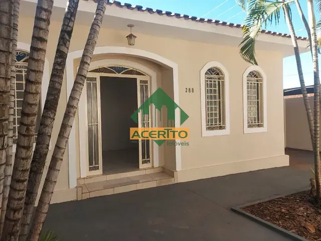 Casa com 259m² 3 quartos e 3 banheiros, à venda, no bairro Icaray em Araçatuba