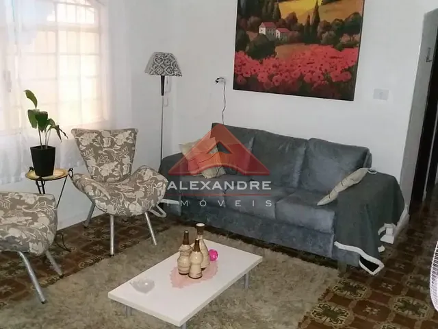 Casa com 168m² 3 quartos e 2 banheiros, à venda, no bairro Vila Tesouro em São José dos Campos