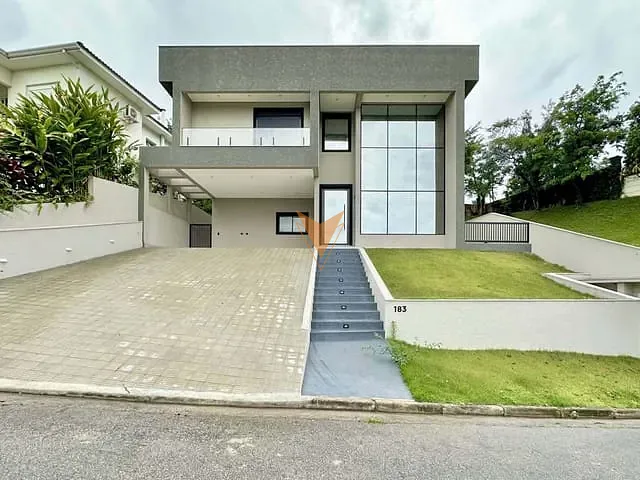 Casa 4 quartos e 4 banheiros, à venda, no bairro Granja Viana em Cotia