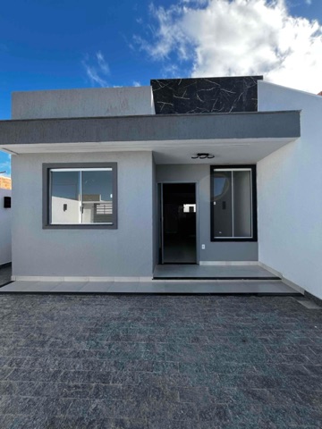 Casa 2 quartos e 3 banheiros, à venda, no bairro Parque Turf Club em Campos dos Goytacazes