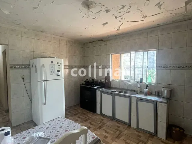 Casa com 200m² 2 quartos e 2 banheiros, à venda, no bairro Alto de Santa Lúcia em Carapicuíba