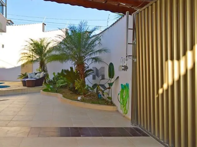 Casa 4 quartos e 4 banheiros, à venda, no bairro Campo do Galvão em Guaratinguetá