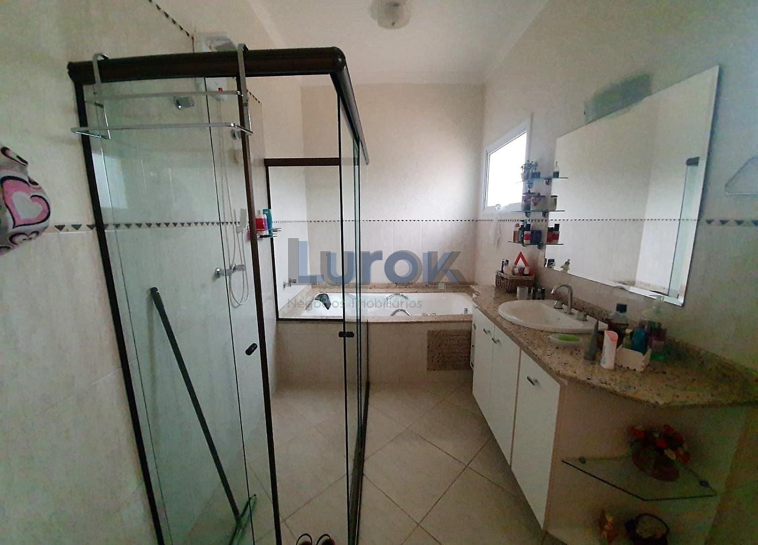 Casa, 4 quartos, 303 m² - Foto 33