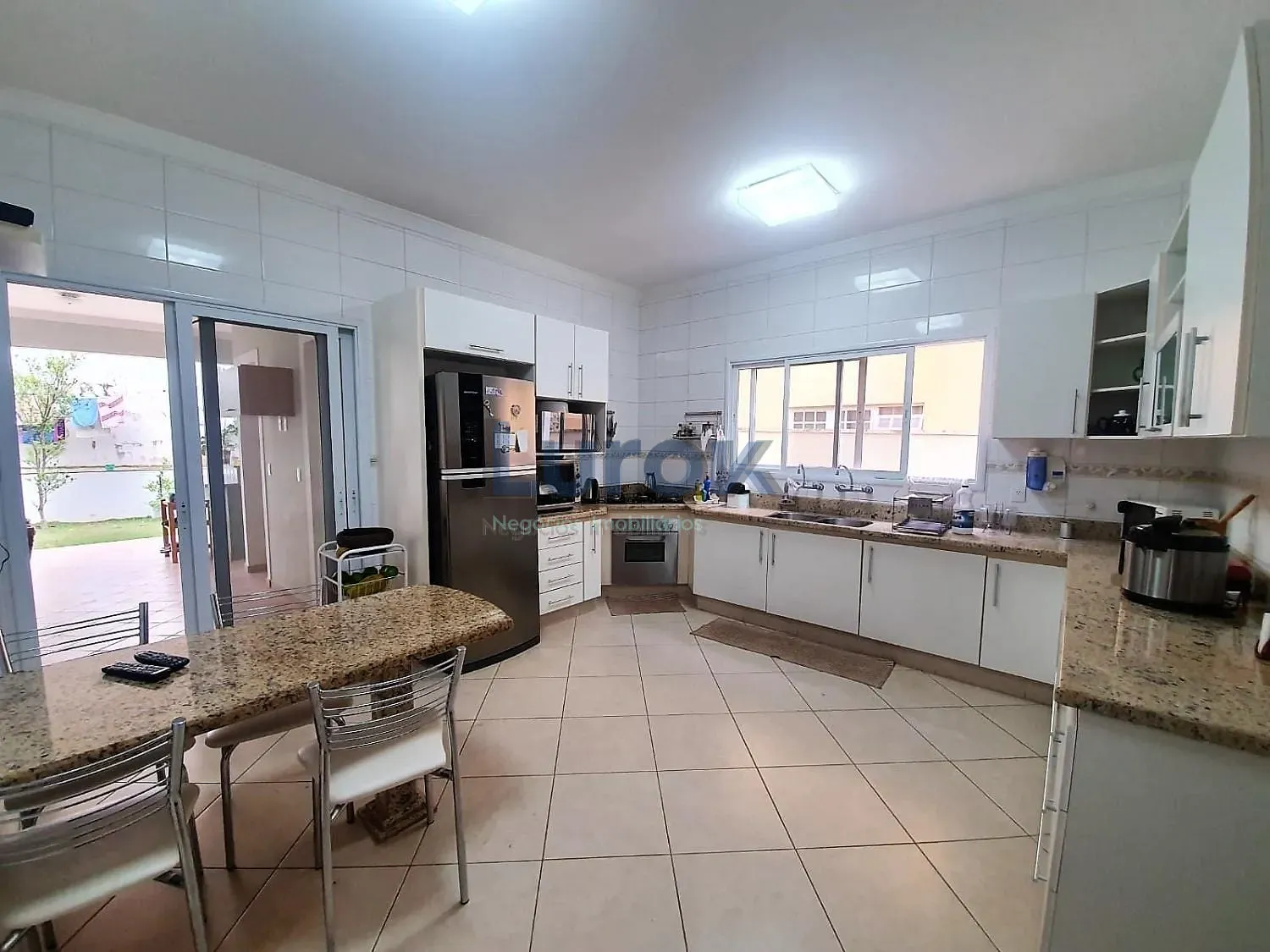 Casa, 4 quartos, 303 m² - Foto 12