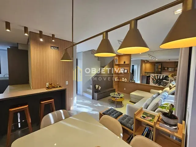 Casa com 240m² 3 quartos e 3 banheiros, à venda, no bairro Rondônia em Novo Hamburgo