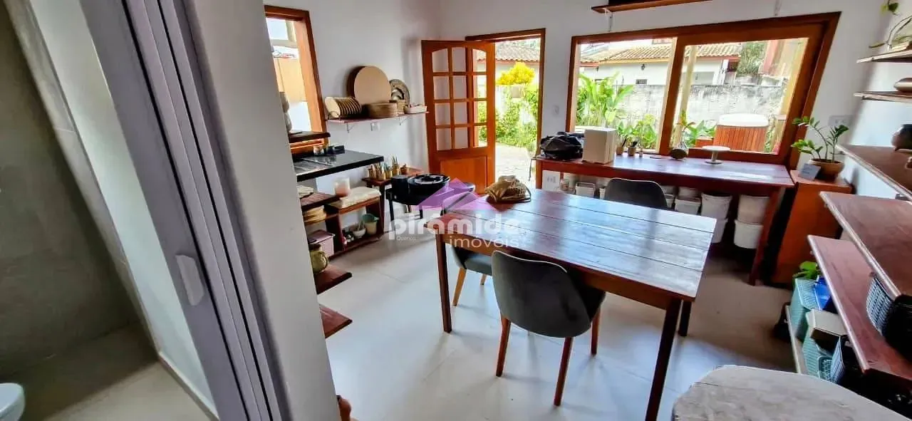 Casa, 3 quartos, 142 m² - Foto 10