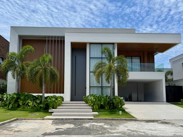 Casa com 1003m² 5 quartos e 7 banheiros, à venda ou para alugar, no bairro Recreio dos Bandeirantes em Rio de Janeiro