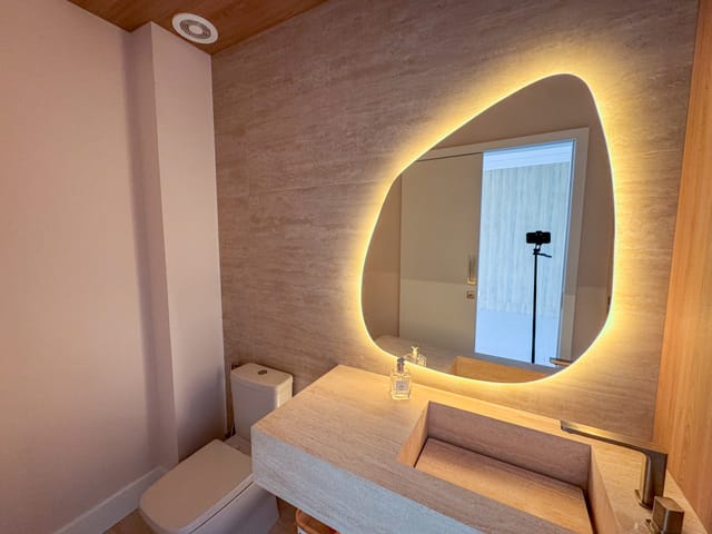 Casa com 1003m² 5 quartos e 7 banheiros, à venda ou para alugar, no bairro Recreio dos Bandeirantes em Rio de Janeiro