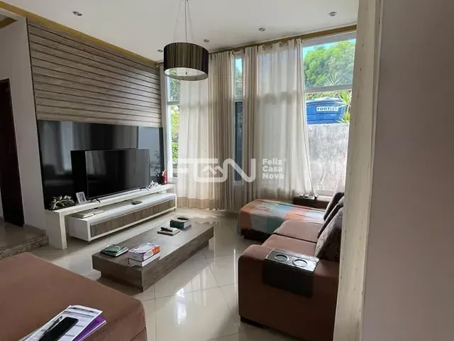 Casa com 800m² 5 quartos e 3 banheiros, à venda ou para alugar, no bairro Jardim Limoeiro em Camaçari