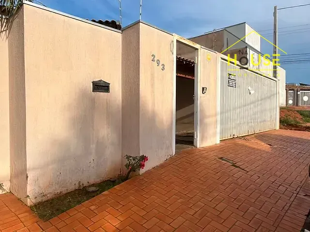 Casa com 360m² 3 quartos e 3 banheiros, à venda, no bairro Residencial Antonia Franco em Fernandópolis