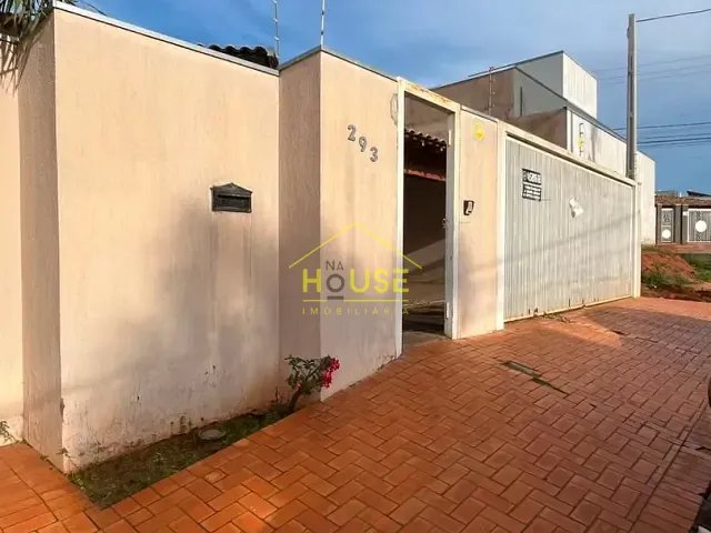 Casa com 360m² 3 quartos e 3 banheiros, à venda, no bairro Residencial Antonia Franco em Fernandópolis