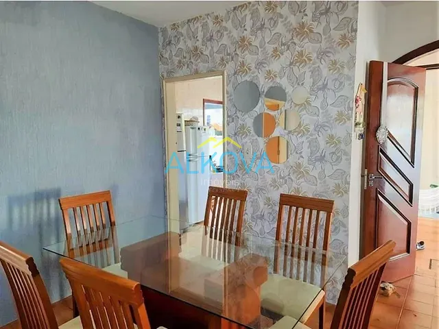 Casa com 260m² 5 quartos e 3 banheiros, à venda, no bairro Jardim da Granja em São José dos Campos