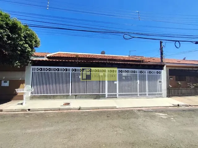 Casa com 200m² 3 quartos e 1 banheiro, à venda, no bairro Jardim Maria Lúcia em São José do Rio Preto