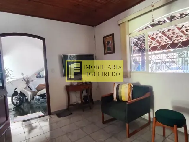 Casa com 200m² 3 quartos e 1 banheiro, à venda, no bairro Jardim Maria Lúcia em São José do Rio Preto