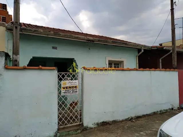 Casa com 150m² 2 quartos e 1 banheiro, à venda, no bairro Centro em Pindamonhangaba