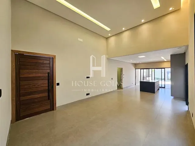 Casa com 360m² 3 quartos e 4 banheiros, à venda, no bairro Setor Três Marias em Goiânia