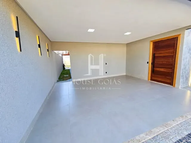 Casa com 360m² 3 quartos e 4 banheiros, à venda, no bairro Setor Três Marias em Goiânia