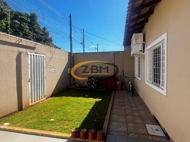 Casa com 260m² 4 quartos e 3 banheiros, à venda, no bairro Jardim Pequena Londres em Londrina