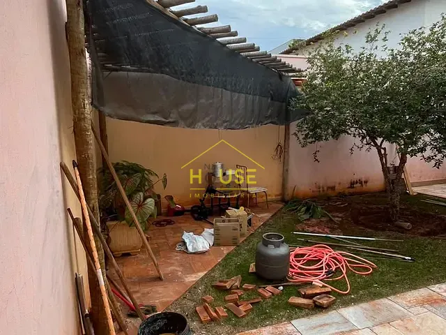 Casa 3 quartos e 3 banheiros, à venda, no bairro Residencial Antonia Franco em Fernandópolis