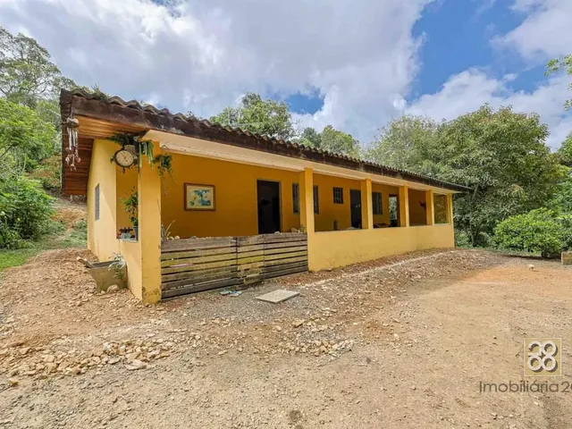 Casa à venda, no bairro Não informado em Campina Grande Do Sul